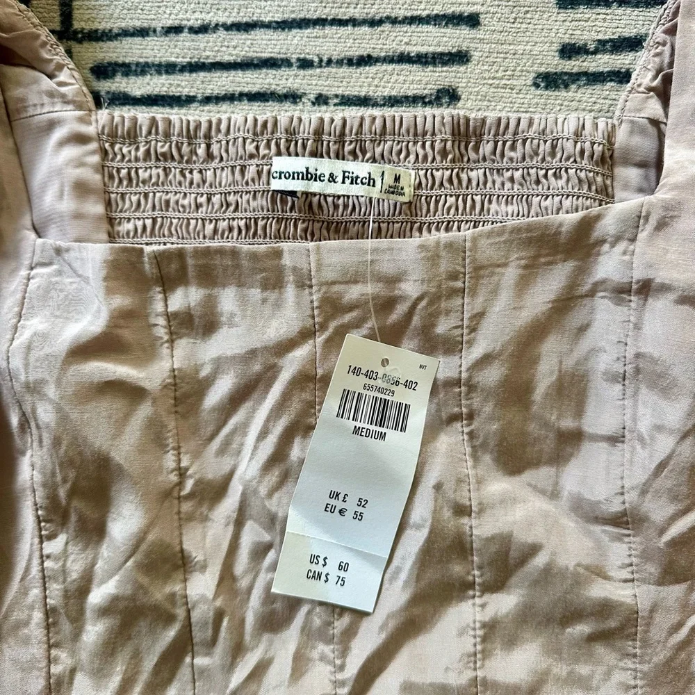 Abercrombie & Fitch Elegant Puff Sleeve Top